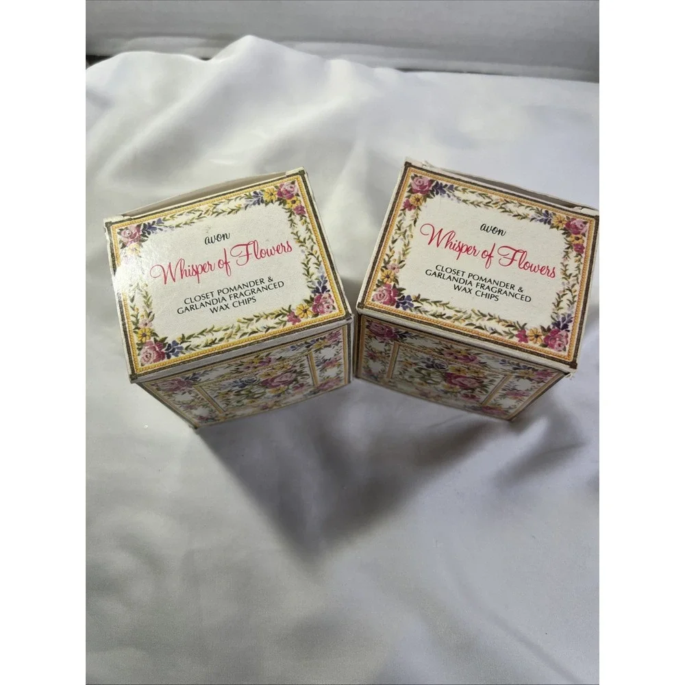 Vintage Avon 1980 Whisper Of Flowers Closet Pomander & Garlandia Wax Chips‎ 2